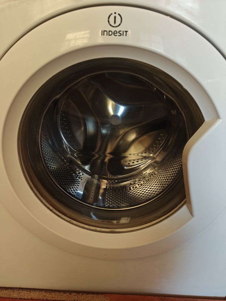 Пералня Indesit използвана