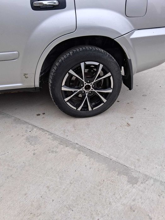 Vând jante 225 55 R17