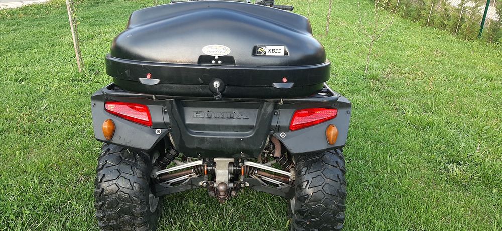 Vând atv Honda 650cc 4x4