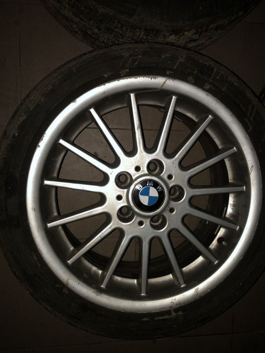 Jante roti BMW seria 3 E90 style 32 pe 17- cu anvelope de vara 225 45