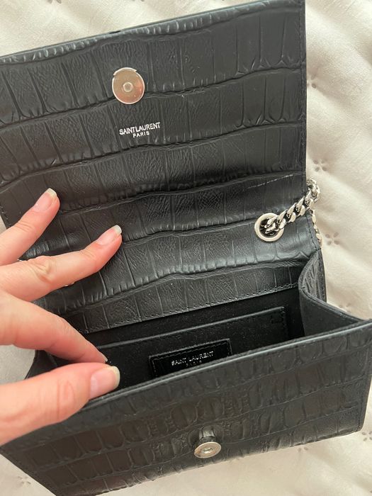 Чанта тип клъч с метална дръжка