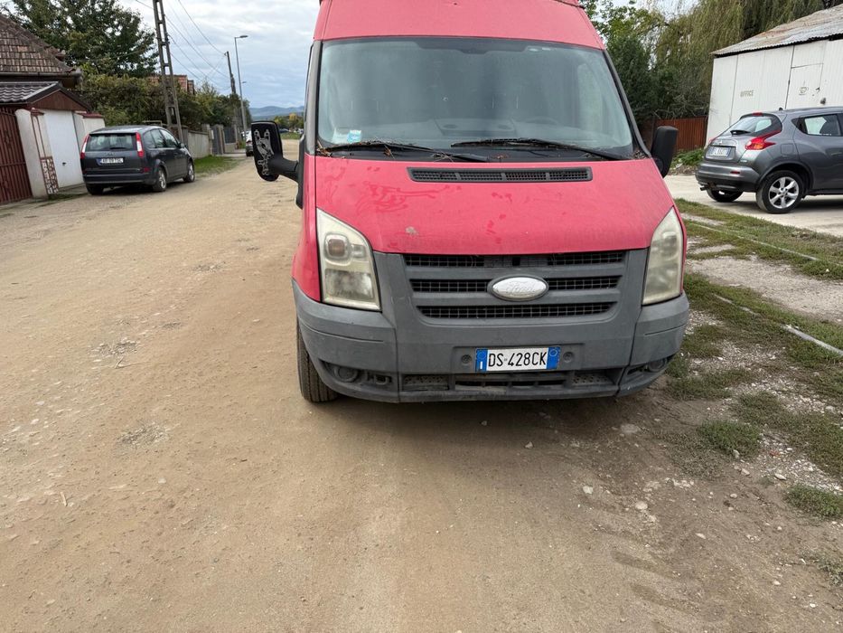 Dezmembrez ford transit