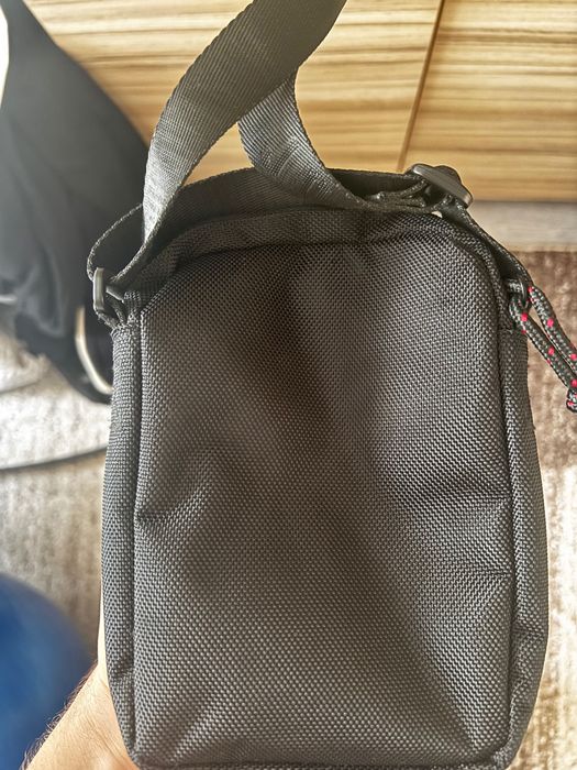 Borseta Jordan marimea M