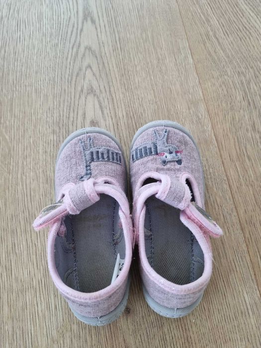 Пантофки за момиченце