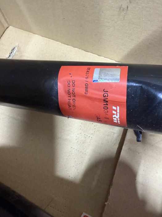 Vand amortizoare VW Skoda Audi Golf octavia TRW