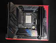 Intel i5 14600K + Asus ROG Strix B760i + 32GB RAM 6000 MT