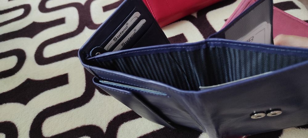 Portofele piele naturala noi