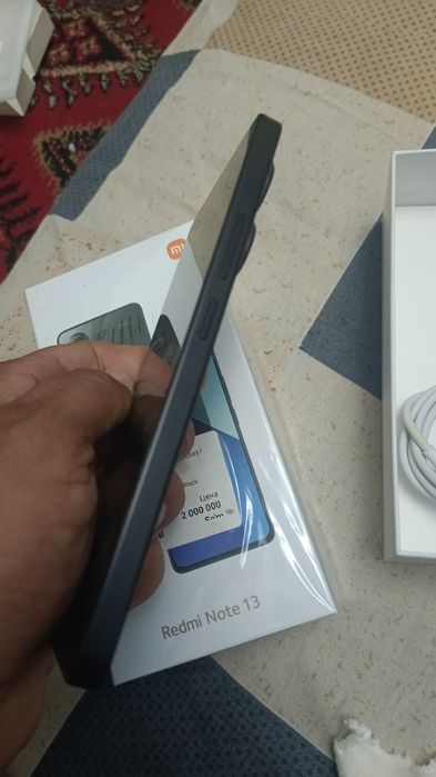 Redmi not 13 xolati ideal