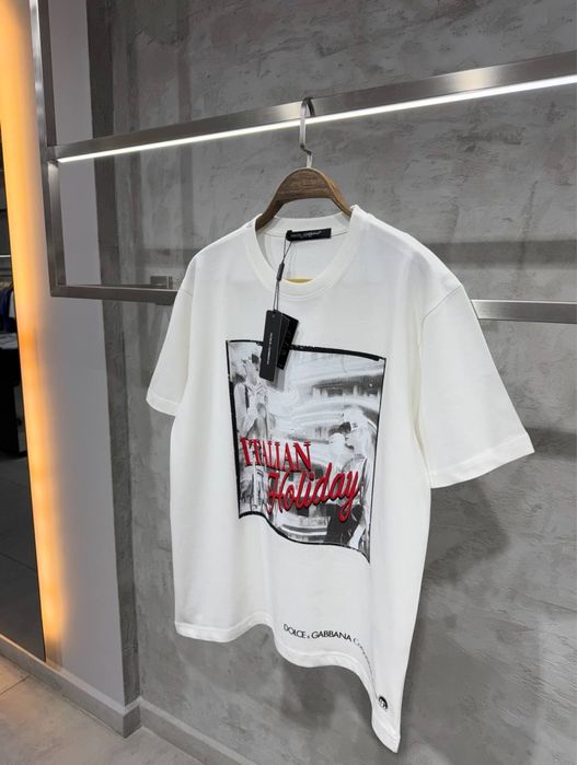 Tricouri ami prada lichidare