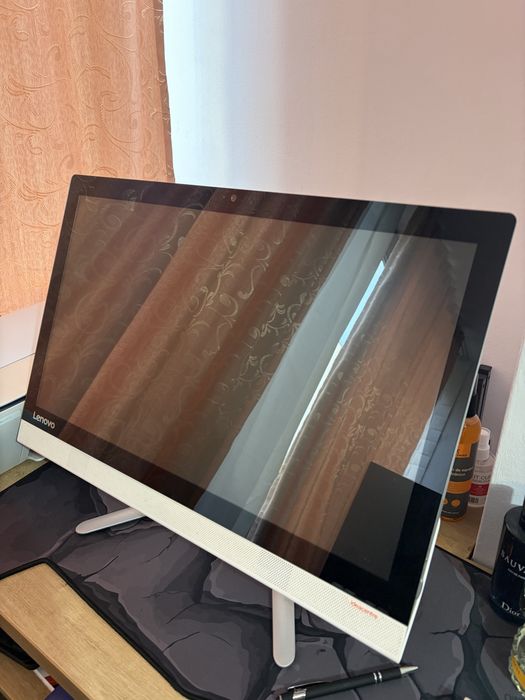 PC All In One Lenovo IdeaCentre