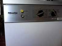 Пералня   с горно отваряне Miele  за части -45 lv