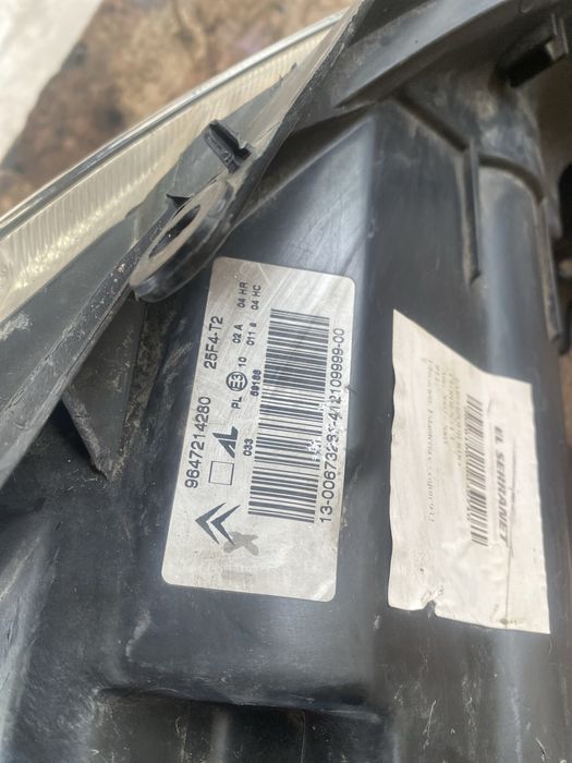 Ляв фар за ситроен ц3