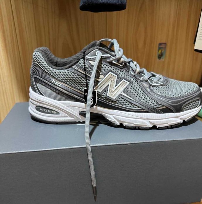 Обувки New Balance