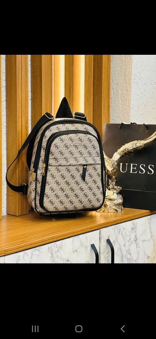 НОВА СТОКА дамски раници и големи размери чанти