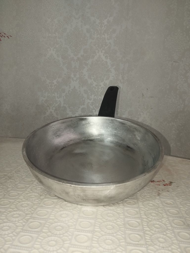 Чистка сковородк