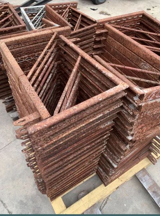 Cravate pentru cofraje stalpi 15x45