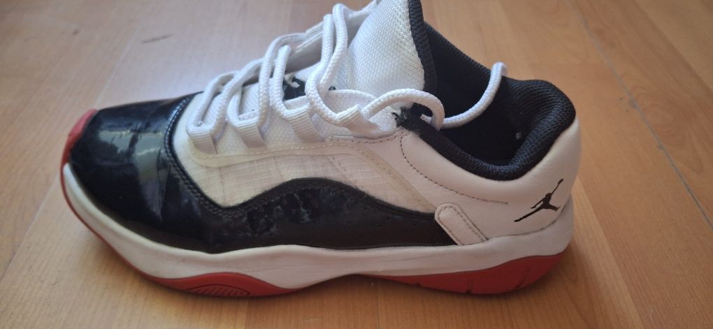 Маратонки Nike Jordan's