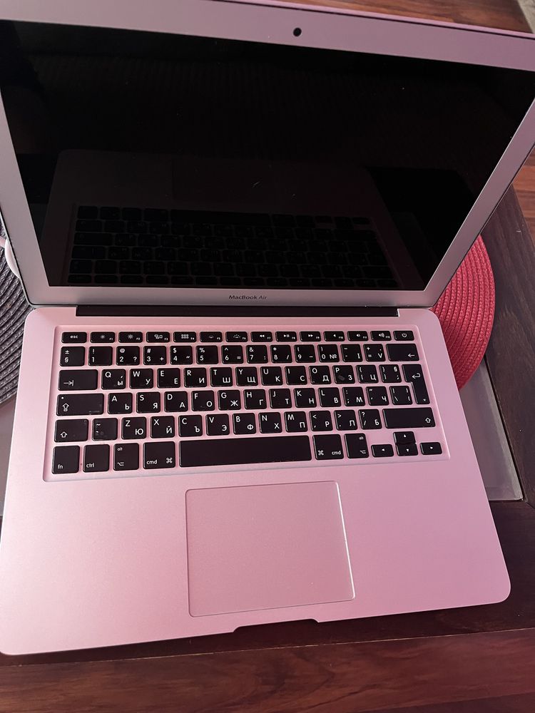 Лаптоп MacBook Air (13-inch 2014)