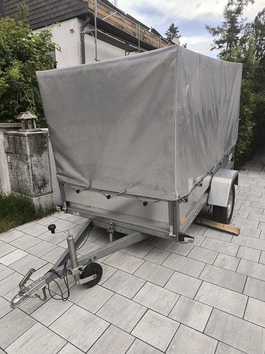 Remorcă de 750kg basculabilă ( lungime 250 cm)