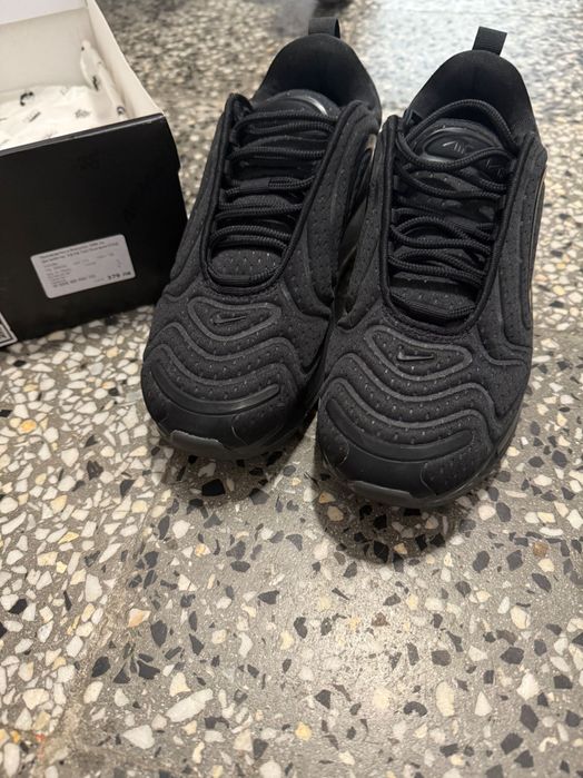 Маратонки Nike 720