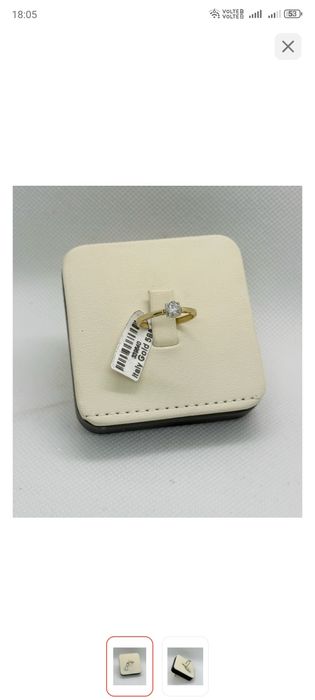 Продам золотое кольцо с бирков состояние новый не носили