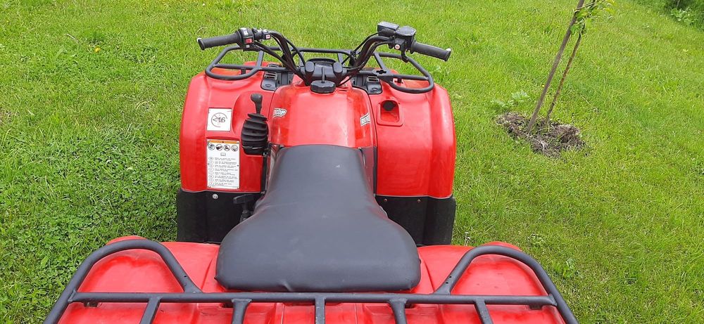 Vând ATV Yamaha Kodiak 400cc 4x4