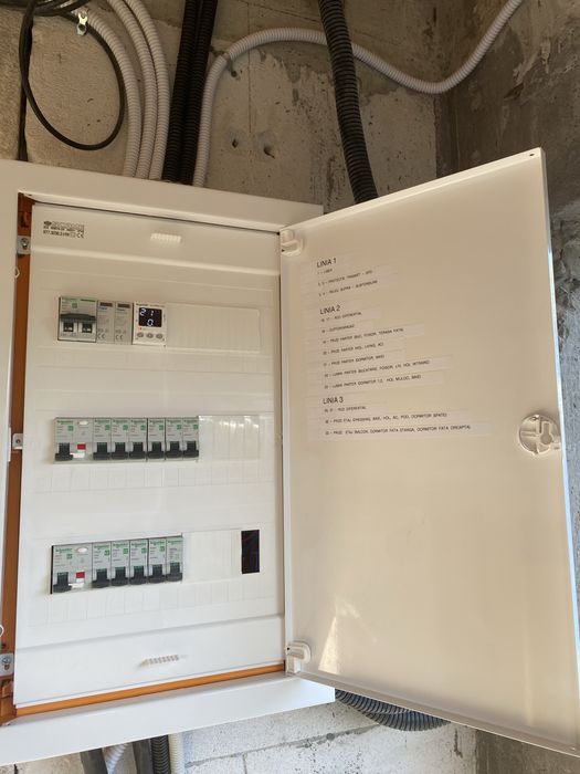 Electrician / Instalatii electrice / Sisteme supraveghere / Case Smart