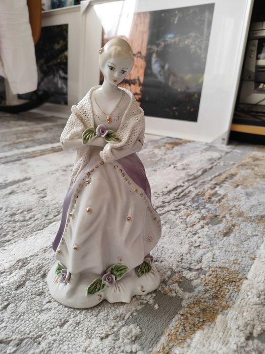 Balerina, bibelou de porțelan, vintage, în stare excelenta