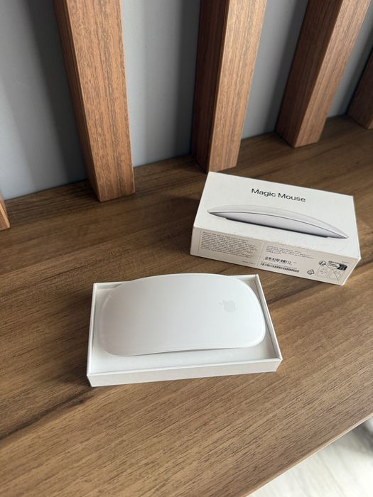 Magic Mouse (2024) - Noi