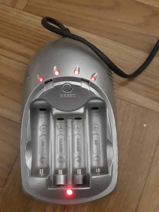 Incarcator acumulator +acumulator sony