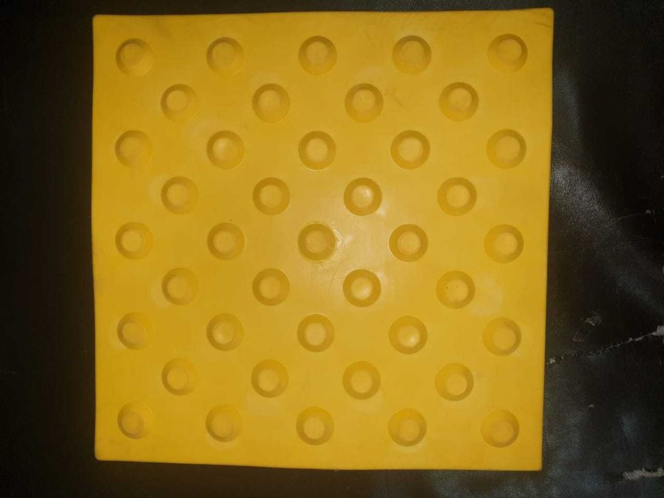 Тактильный плитки ПВХ ,ТП резина ,ТП ТПУ, ТП полуриз,ТП бетон 300*300