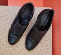 Черни удобни обувки на нисък ток от естествена кожа