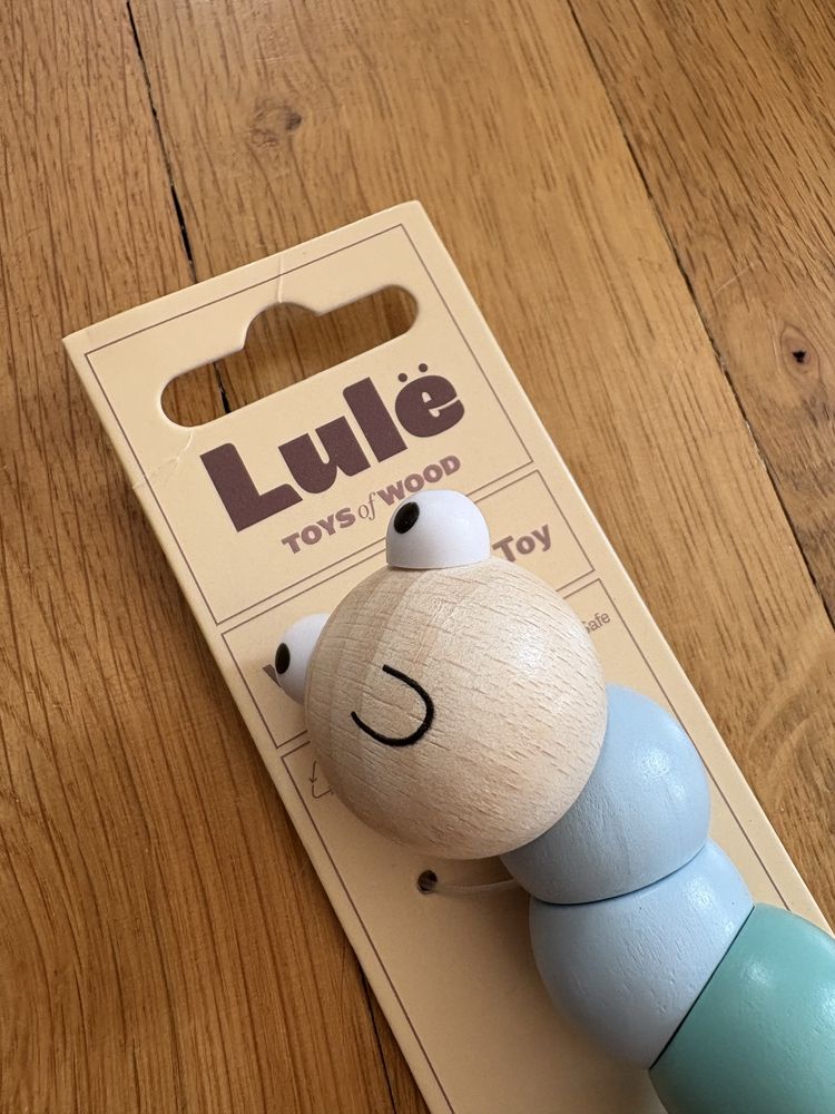НОВА дървена дрънкулка бебе Lule