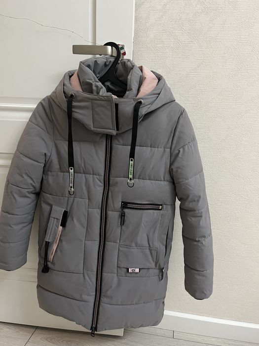 Продам куртку зимнию