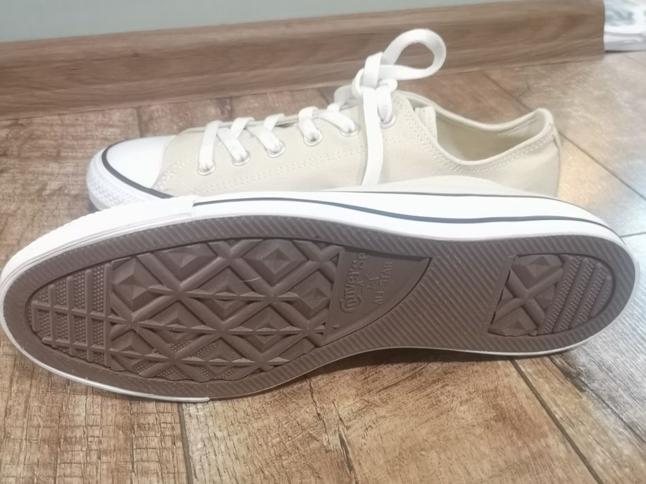 Converse, нови кецове, номер 41