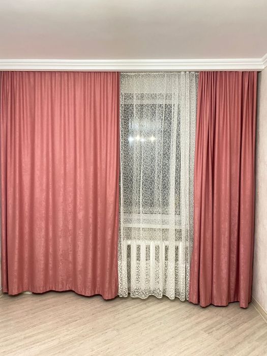 Комплект штор с тюлем в отличном состоянии