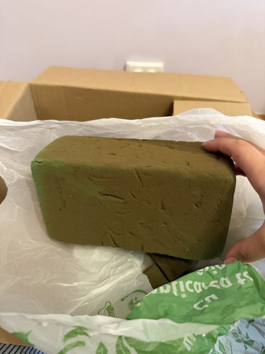 Kit intreg penteu arangamente cu trandafiri criogenati