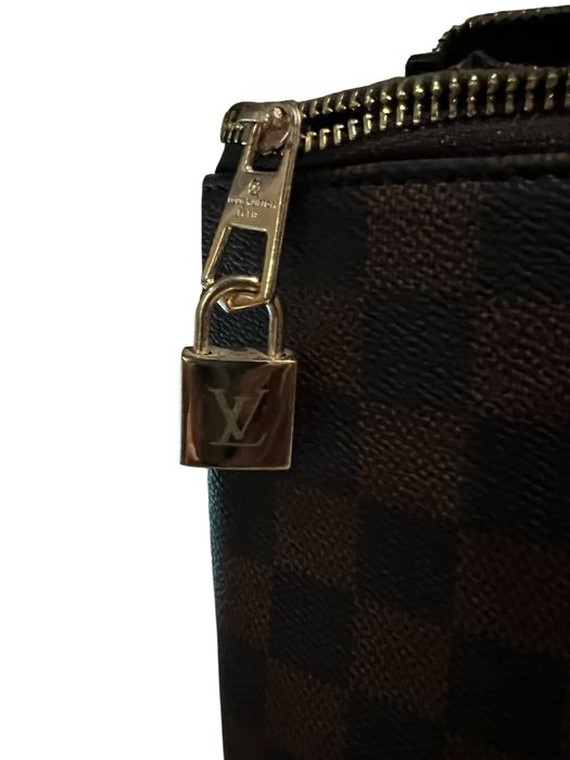 Geanta Louis Vuitton Cluny BB