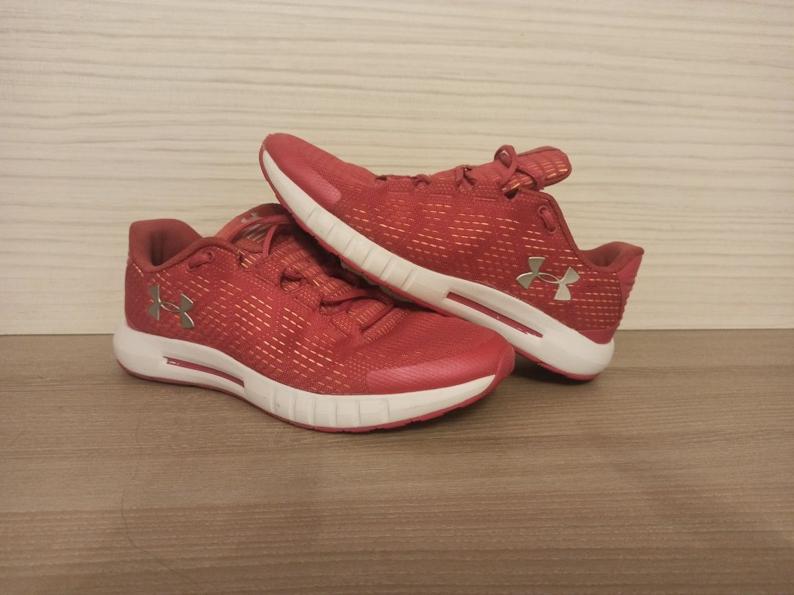 Incaltaminte Under Armour 38,5