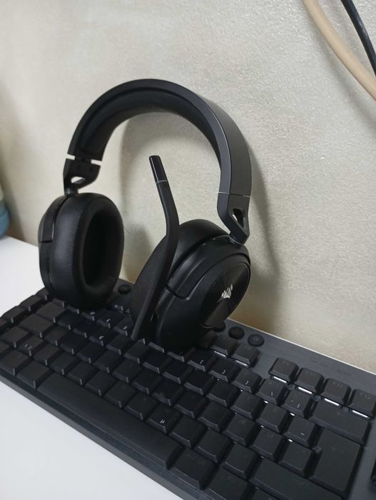 Casti gaming cu microfon Corsair HS55 Stereo, Negru Carbon