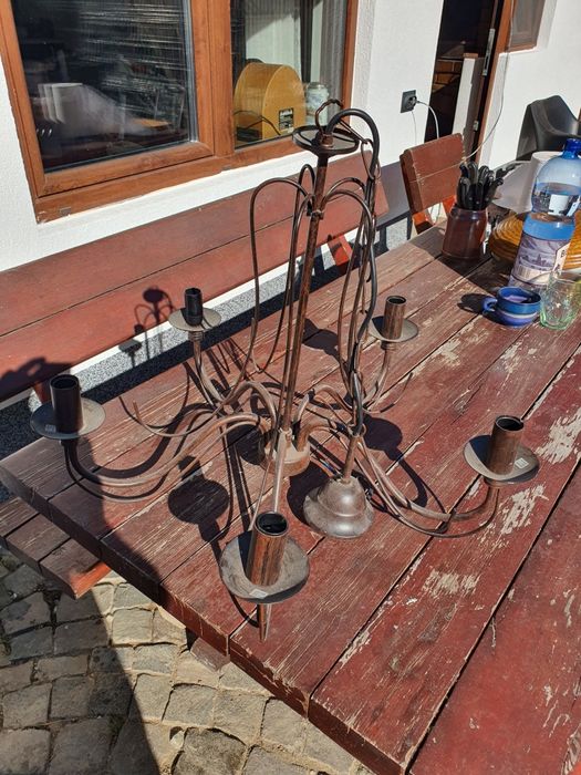 Lustra, lampă, candelabru