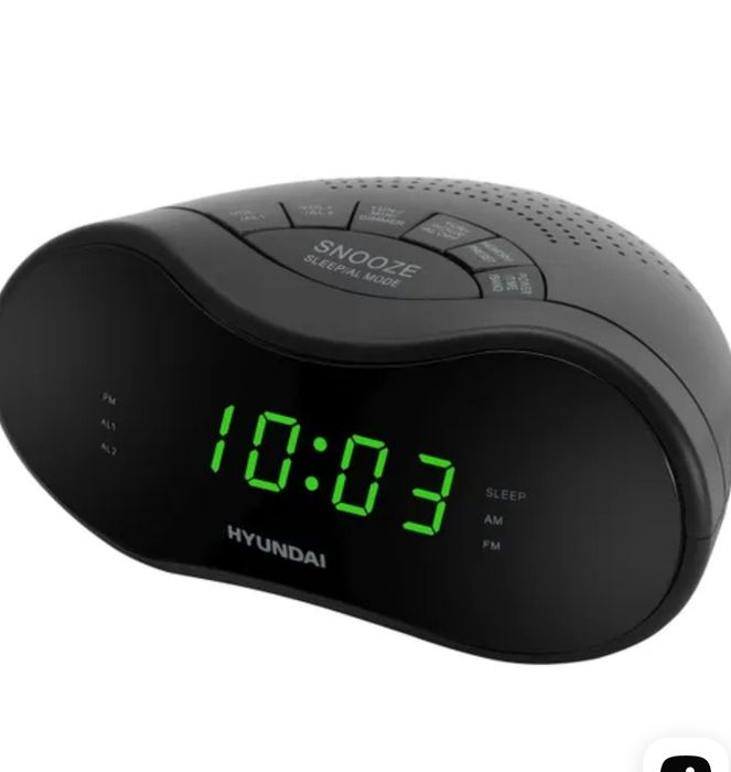 Часы, радио, будильник.