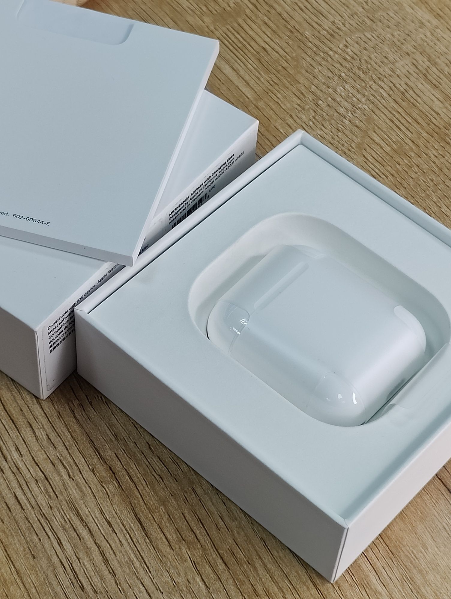 Наушники Apple Airpods2 Новый