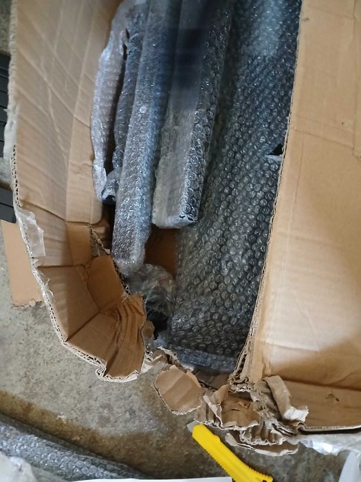 Cadru metalic pat Dreamzie 135 x 190 cm, inaltime 36 cm, negru