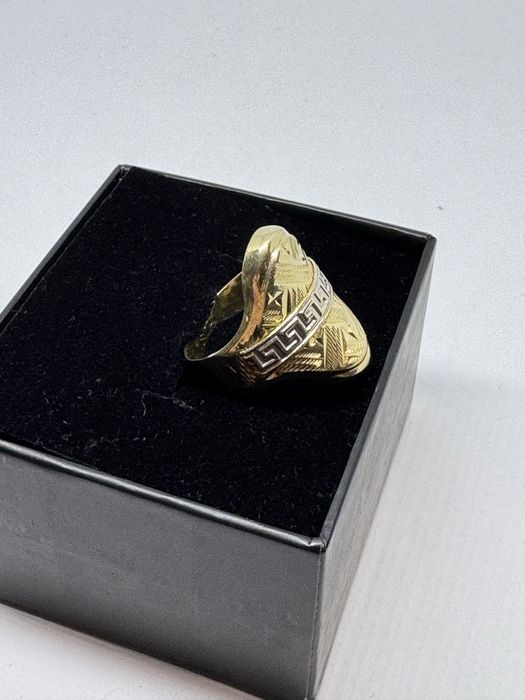 златен дамски пръстен 2.97гр 14к 585