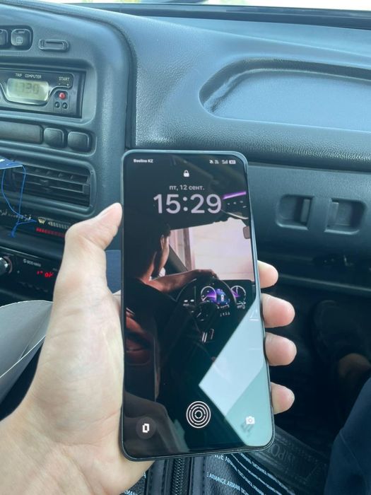 Срочна продам Oppo Reno 12F