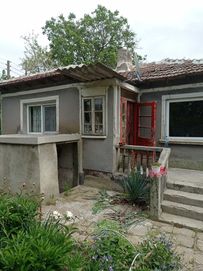 Реновирана къща в Спасово