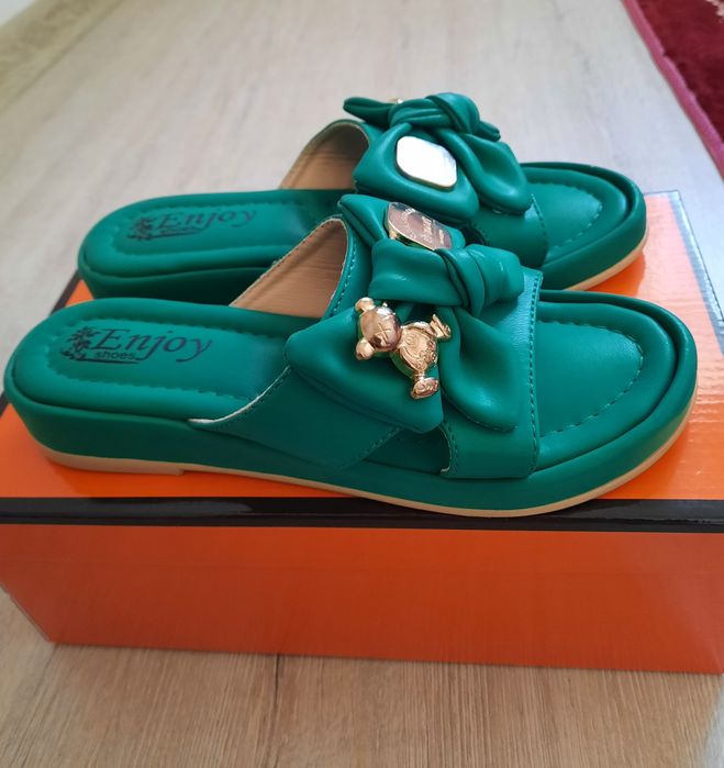 Летняя обувь. Женская обувь