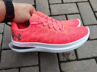 Under Armour Velociti 3