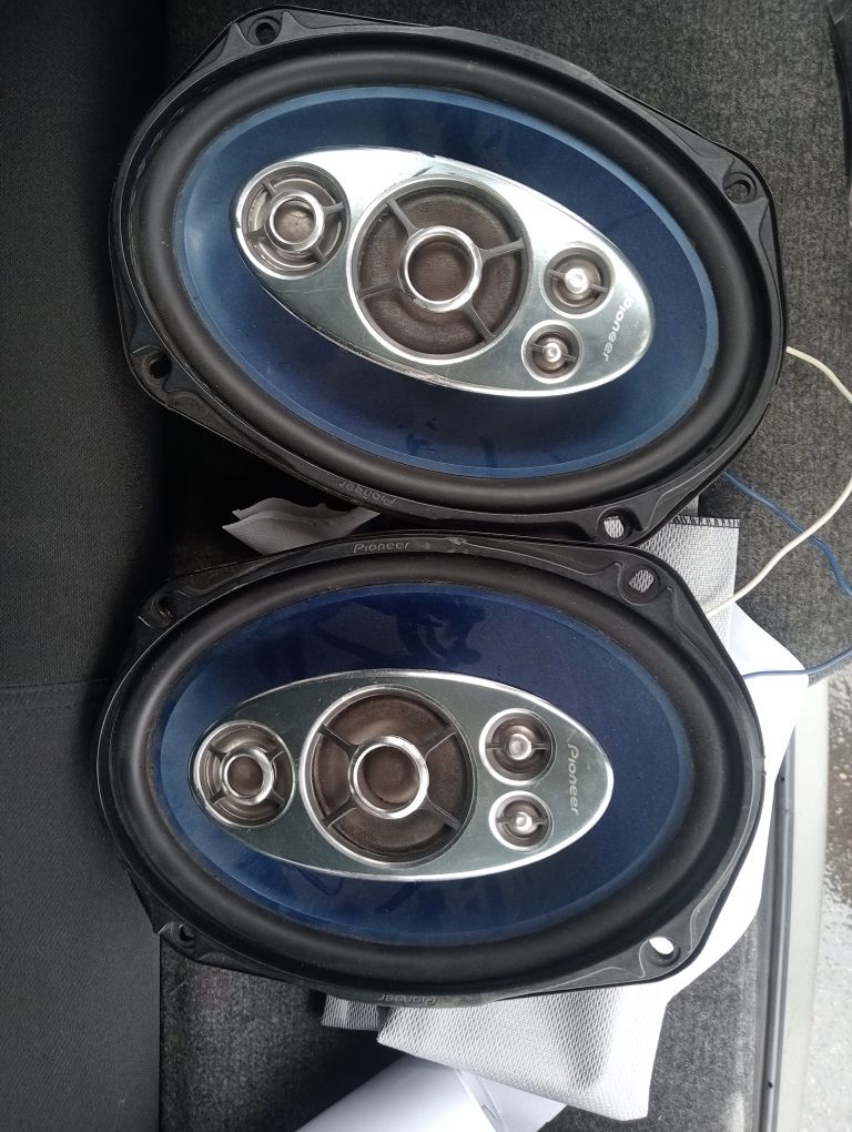 Pioneer kalonka sotiladi srochna
